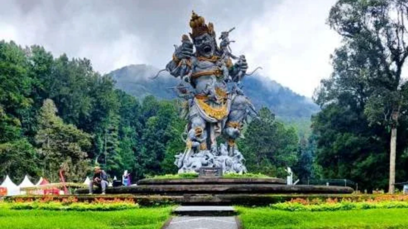 Bali Safari & Marine Park